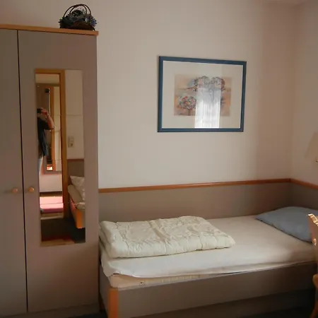 Am Feriendorf Hochbergle Haus 8 * 莱希布鲁克