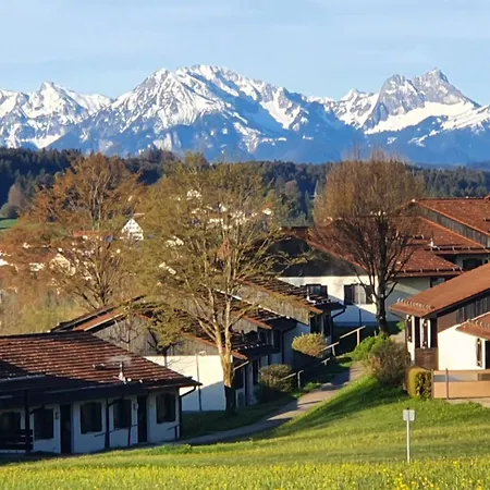 Am Feriendorf Hochbergle Haus 8 * 莱希布鲁克