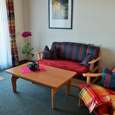 度假居 Am Feriendorf Hochbergle Haus 8 莱希布鲁克